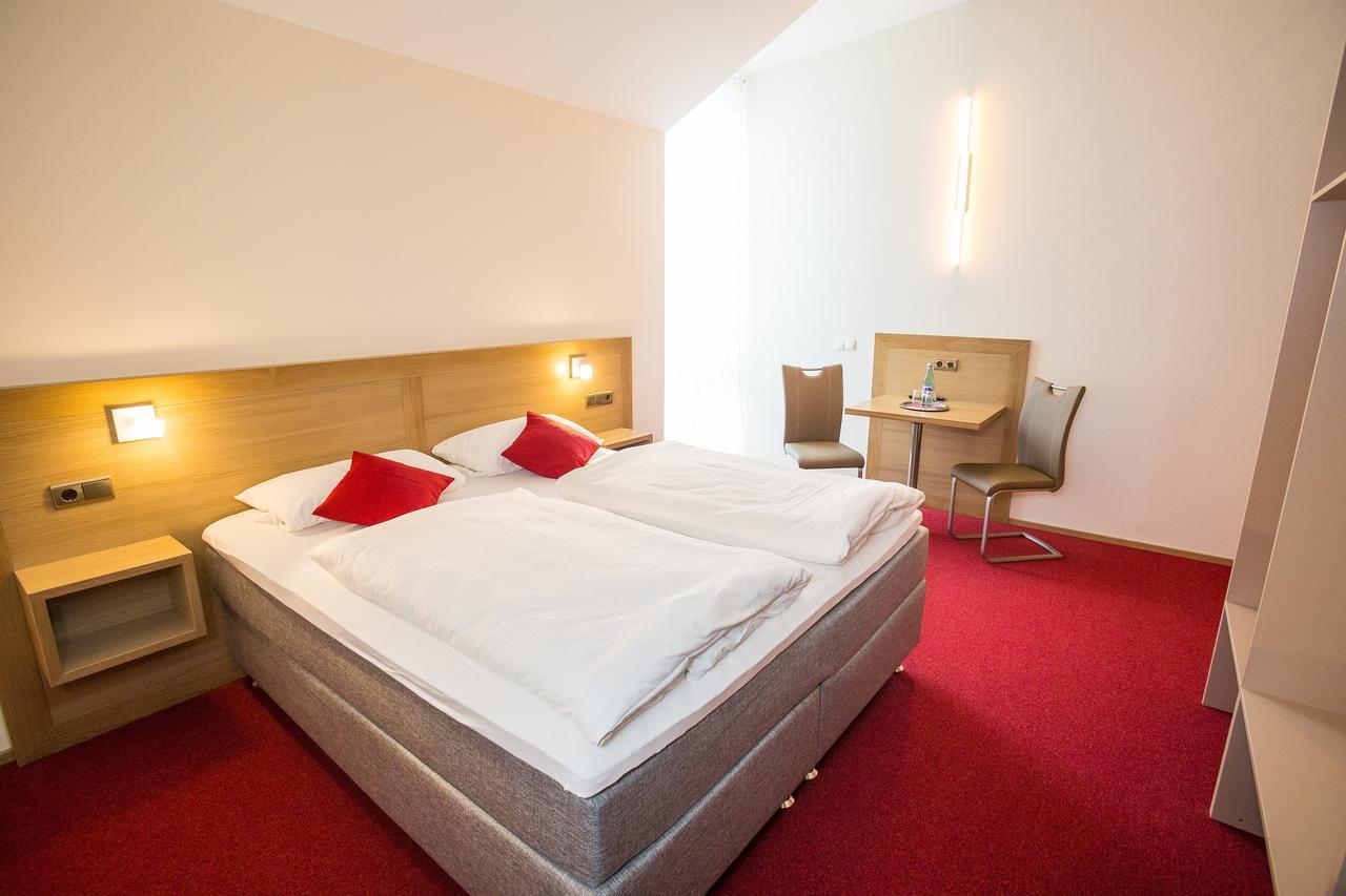 Weingut Blank Hotel Homburg  Luaran gambar